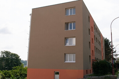 Revitalizace paneláku Bartušková